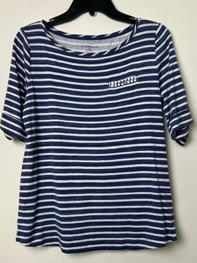 Croft and Barrow women’s size M blue/white striped top tab button short sleeves.